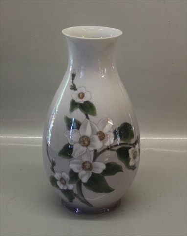 Bing & GrøndahlB&G 420-5368 Vase 25.5 cm Bærbusk i blomst