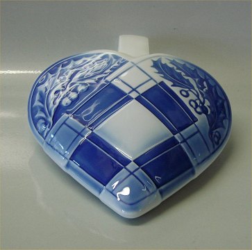 B&G Blå Hjertevægvase 21 x 16 cm