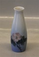 Bing & Grøndahl B&G 8403-126 Vase med rose 13.5 cm