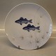 Kongelig Dansk 0999 Kgl. blå fisk platte  22.5 cm maler 66