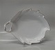 Tradition  1275-548 Leaf shaped dish 23 cm Royal Copenhagen 1275 White Half Lace 
with gold rim