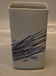 22785 Kgl. Vase 18 x 9,5 cm Ivan Weiss nov. 1984 Royal Copenhagen